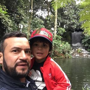 Meet your Posher, Edwin